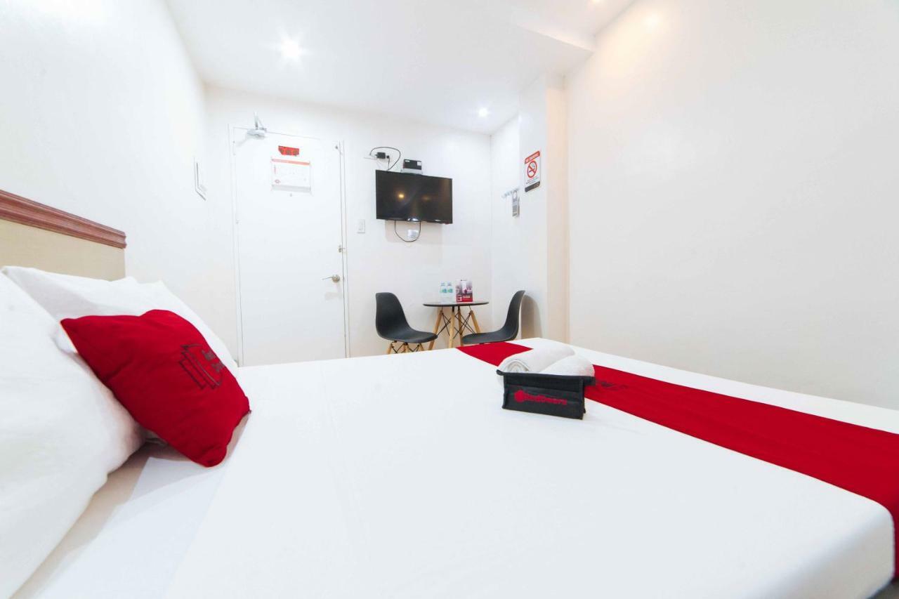 RedDoorz Plus near SM Lanang Davao Zewnętrze zdjęcie