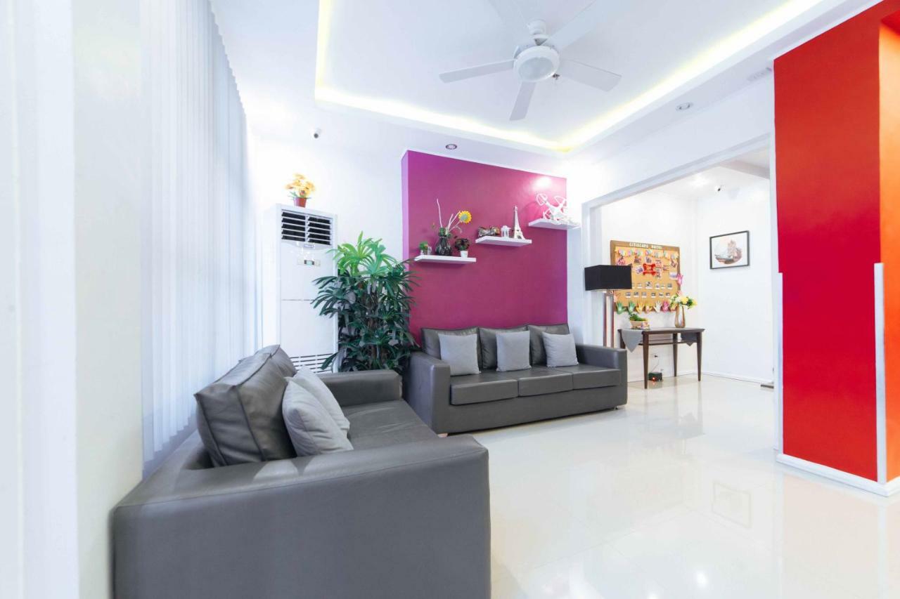 RedDoorz Plus near SM Lanang Davao Zewnętrze zdjęcie